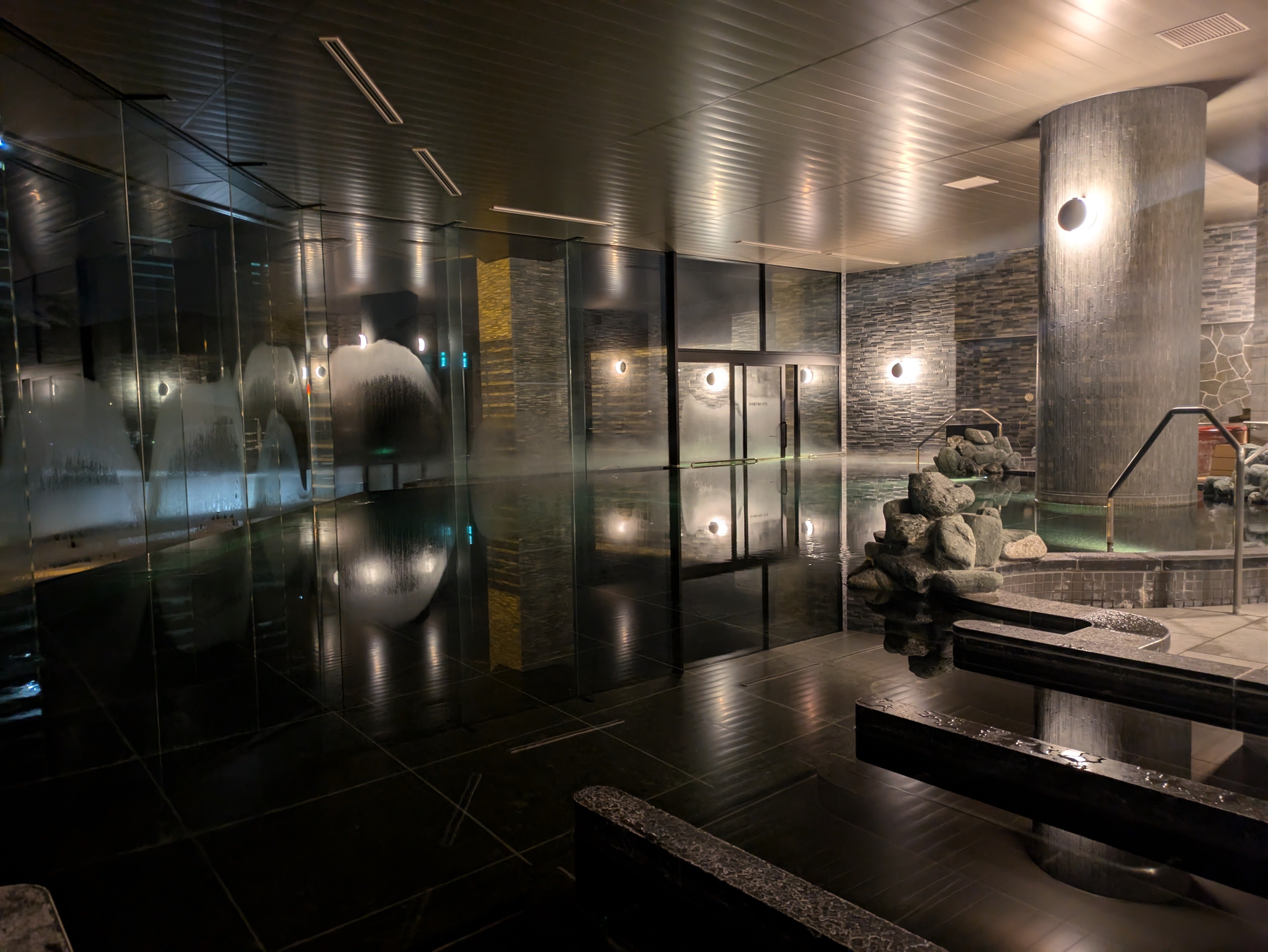 PXL_20250111_160108122.NIGHT